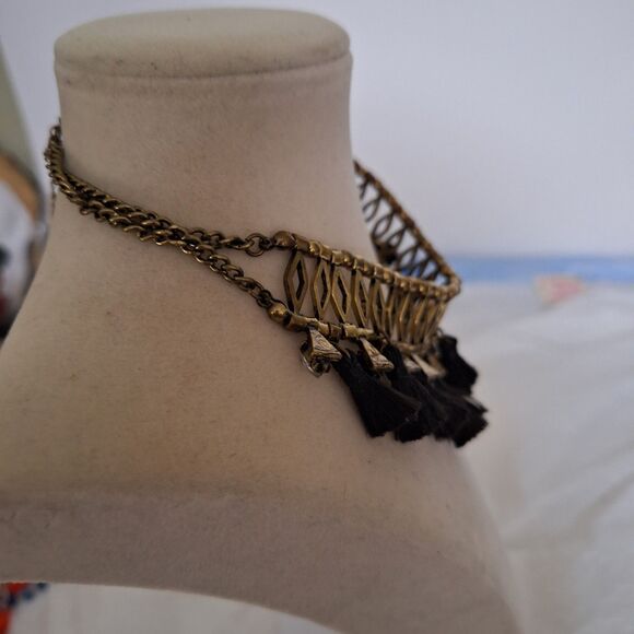 A Women's Choker Collar Necklace Egyptian Tassel Rhinestone Steampunk Gold Tone - Picture 10 of 11